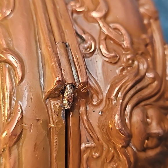 Antique, B & W, Brainard Wilson, Art Nouveau Medium Jewelry Box, Gilded - Picture 12 of 12